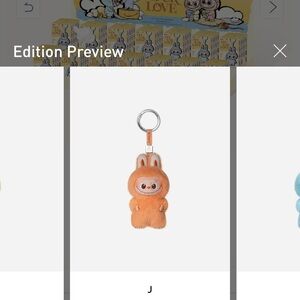 THE MONSTERS Pin for Love Series-Vinyl Plush Pendant Blind Box (A-M)
J